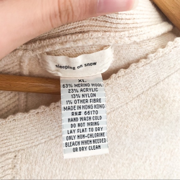 SOLD ON CURTSY - Picture 4 of 8